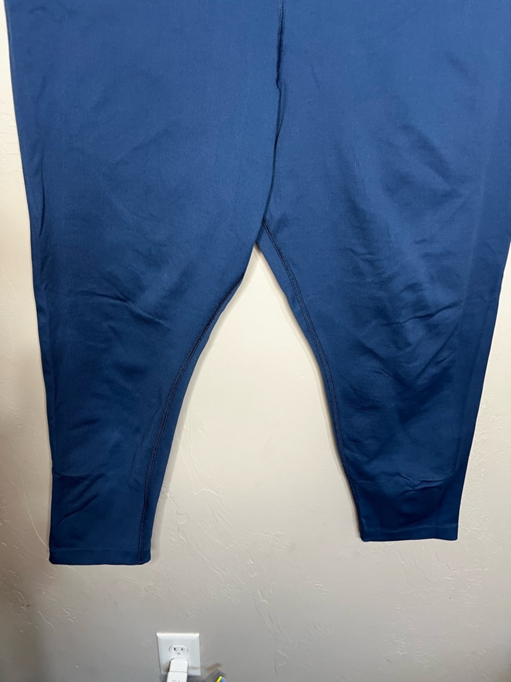 Athleta Elation Ribbed High Rise Ribbed Athletic Leggings - Picture 4 of 7